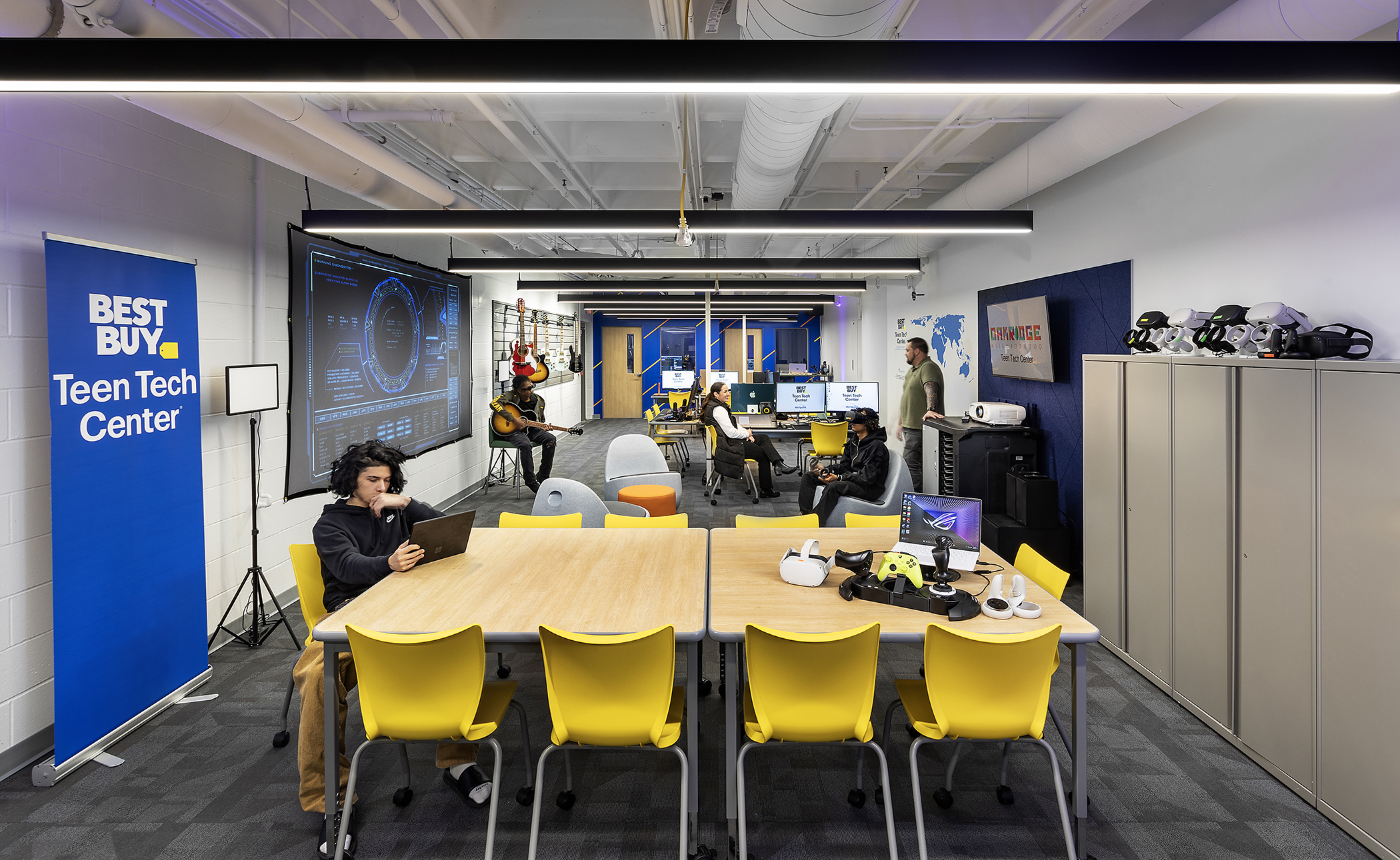 Yellow workspace for employees